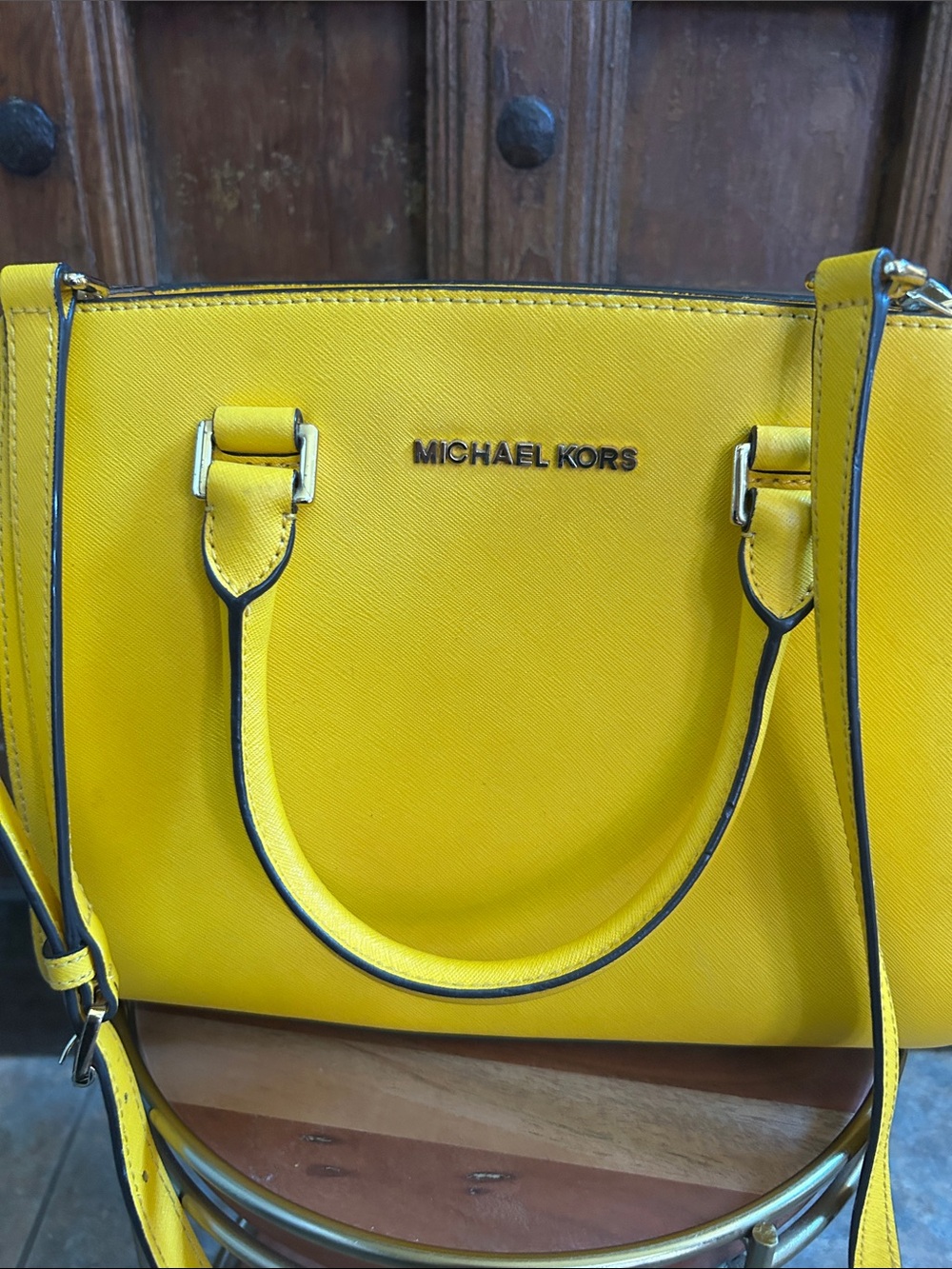 MICHAEL Michael Kors Selma satchel in yellow saffiano leather crossbody, EUC - Picture 2 of 12